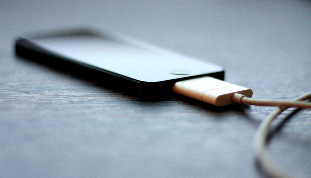 Τρομερό κόλπο: Έτσι θα φορτίζεις το κινητό σου σε λιγότερο χρόνο! 19