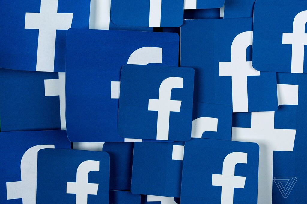 Το Facebook: Παρόλο που σήμερα φαίνεται πως το κοινωνικό δίκτυο είναι στα πάνω του και όλο και περισσότεροι άνθρωποι το χρησιμοποιούν, οι αναλυτές τα τελευταία δύο χρόνια προβλέπουν την διάλυση του αγαπημένου πολλών φατσοβιβλίου μέχρι το 2020. Ο λόγος; Ο εξωτερικός ανταγωνισμός και η πτώση των τιμών των μετοχών! Τρομερό: Έξι πράγματα που θα εξαφανιστούν από τον κόσμο μέχρι το 2020!